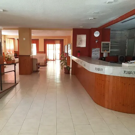 Edificio Seguro De Sol, Puerto La Cruz, Islas Canarias Tenerife