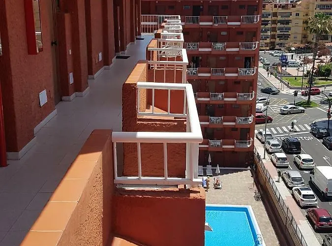 Edificio Seguro De Sol, Puerto La Cruz, Islas Canarias Tenerife